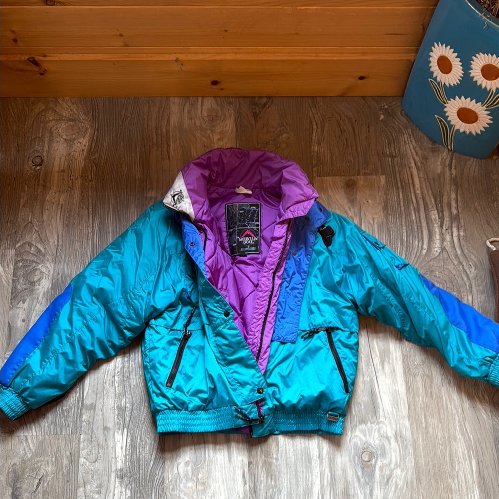 Mountain Goat Women's Vintage Ski Winter Jacket Medium Great Condition